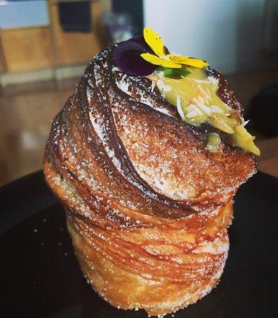 Pollen Sourdough & Viennoiserie Bakery
